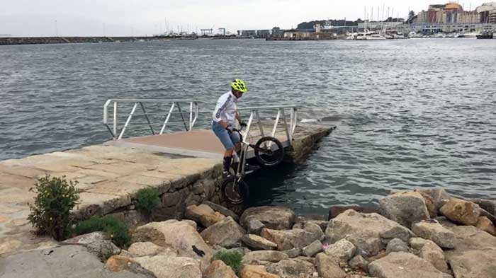 Carlos Marcado, campen de una prueba del campeonato de Espaa de Biketrial