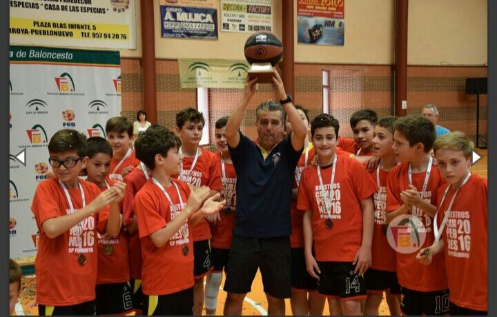 El CP Pearroya Minibasket campen de Crdoba