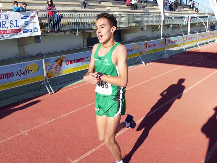 Lorenzo vence en la Carrera Popular de Palma del Ro