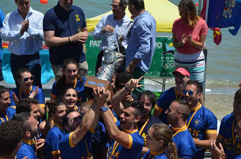  `Mara Victoria Doble Campeona en Piragismo