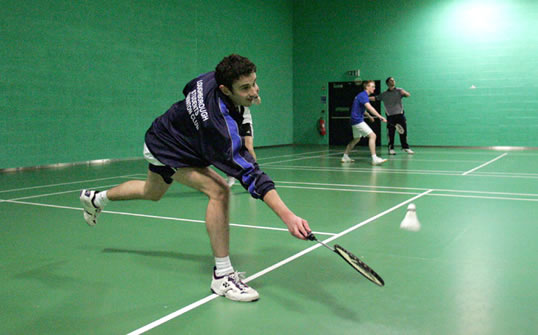 Badminton