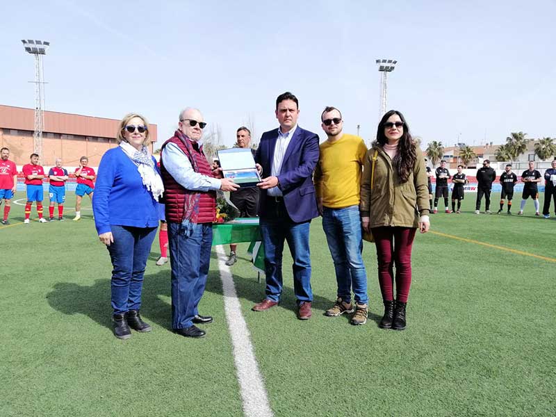 Homenaje a Antonio Carnero y Reme Snchez Porras