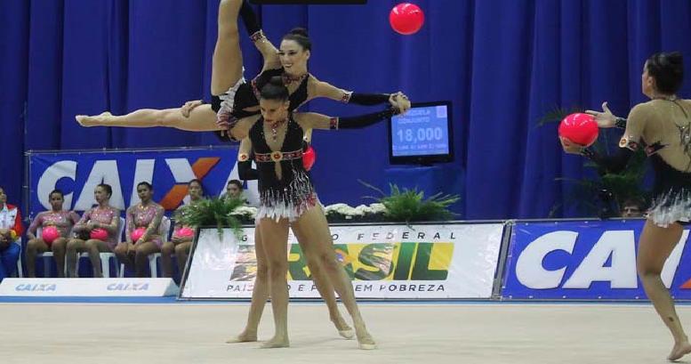 El conjunto espaol de gimnasia rtmica Oro en Brasil