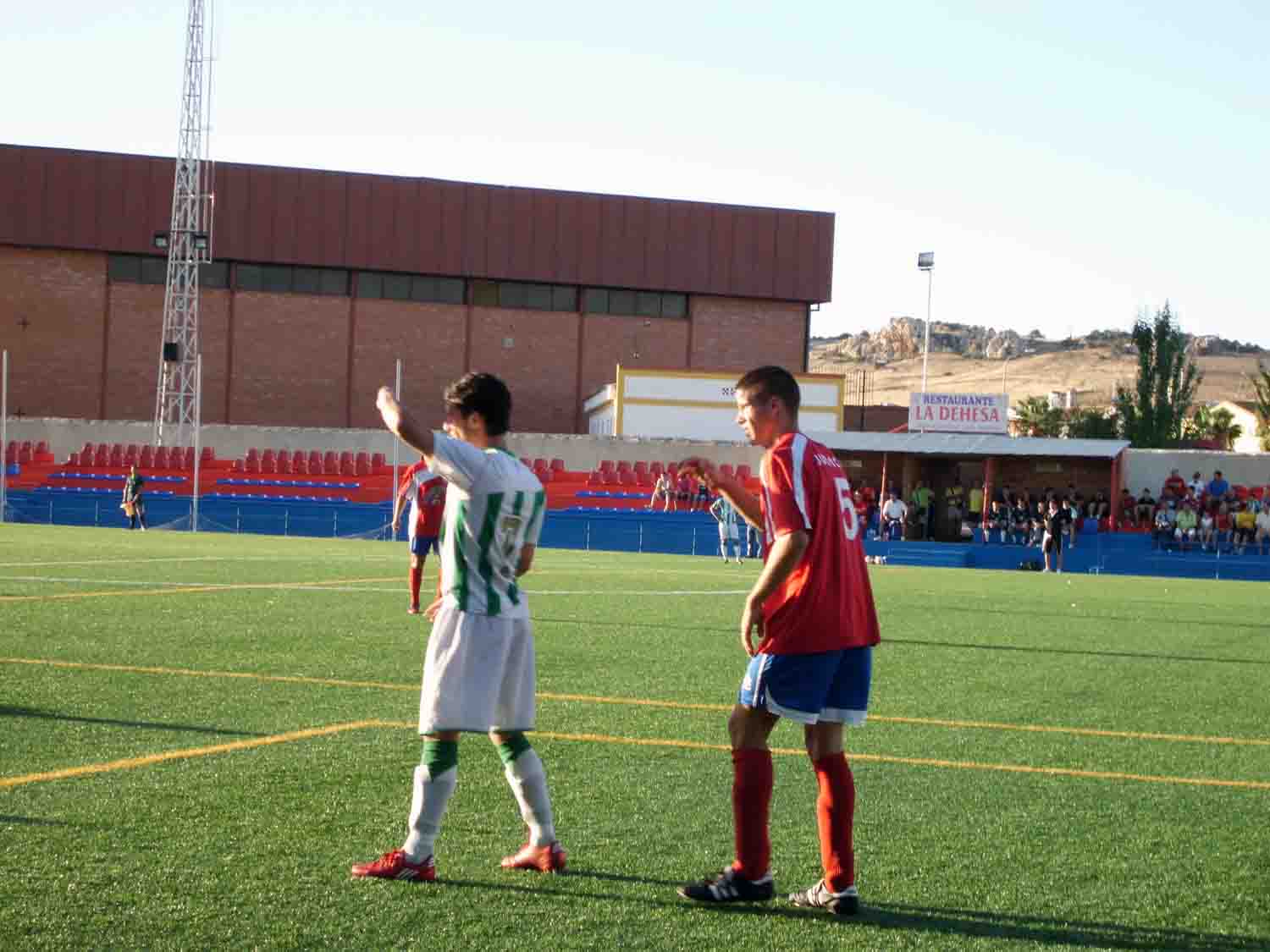 Paradas 2-1 Pearroya C.F.