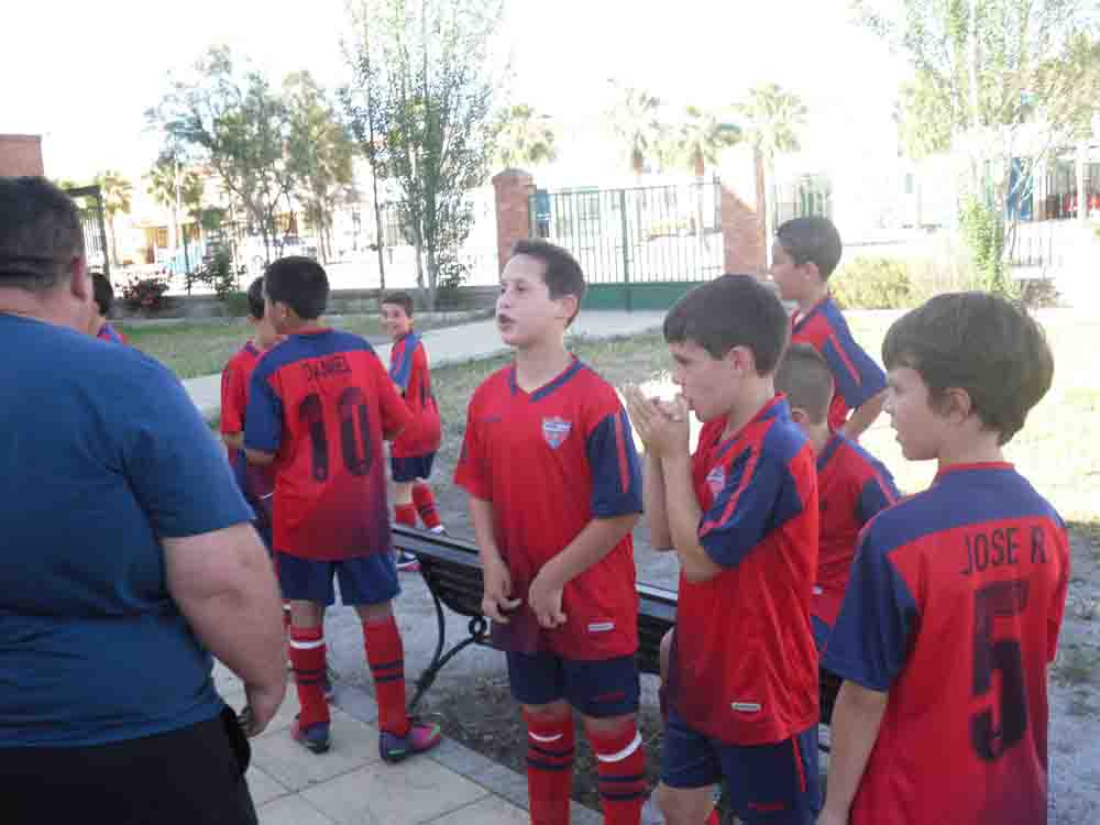 Equipo de ftbol Benjamn del Pearroya