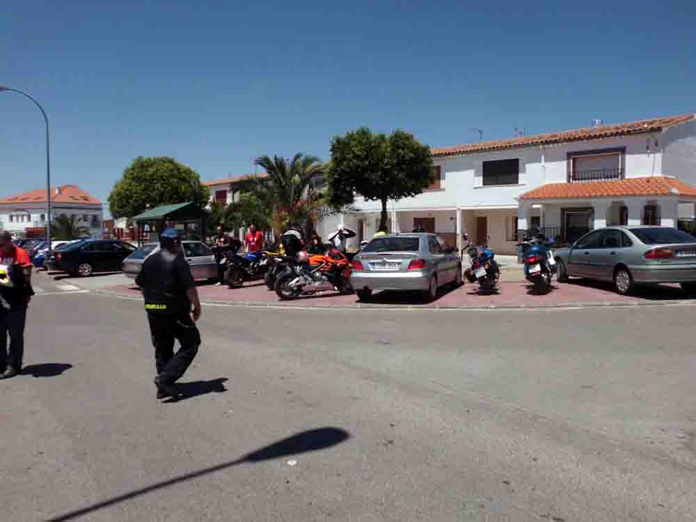 Primer Moto almuerzo lnea motera