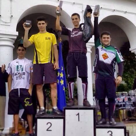 Carlos Marcado en el podium en Zafra