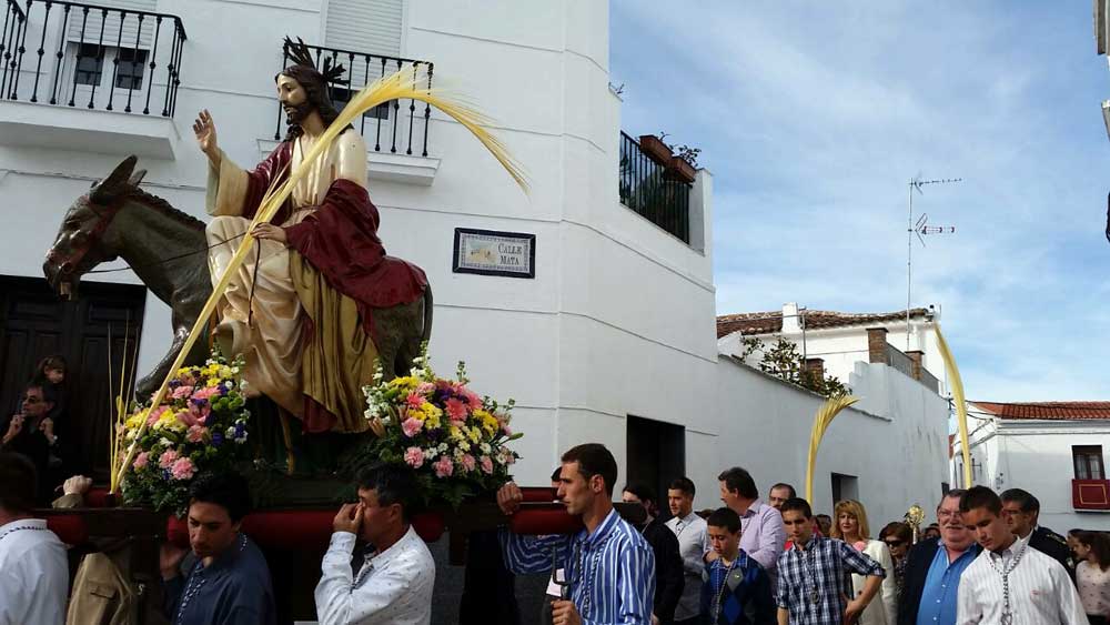 Soleado Domingo de Ramos en Fuente Obejuna