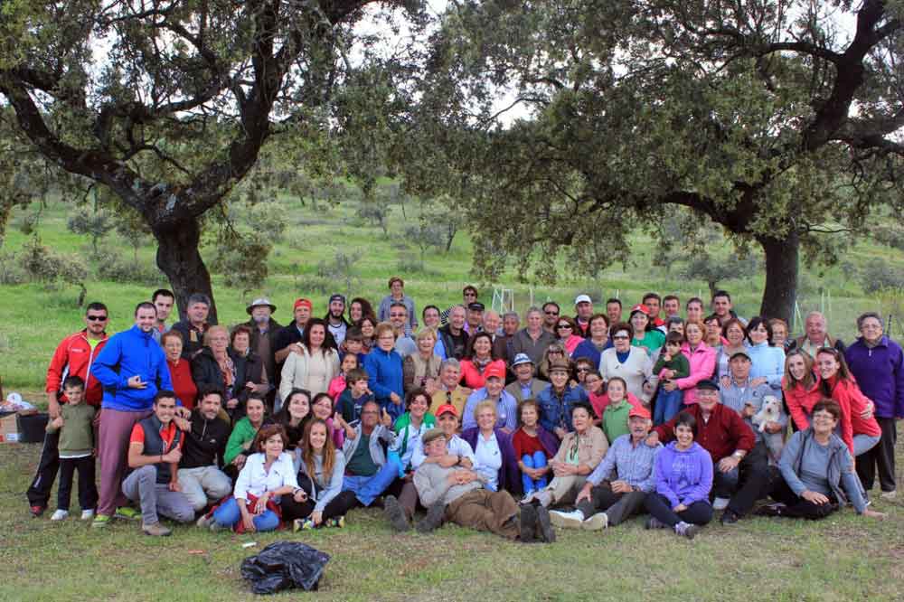 Participantes en la ruta de senderismo