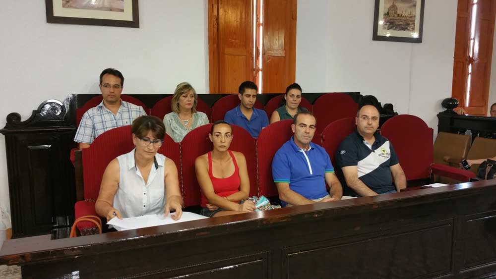 El pleno aprueba el reparto de concejalas