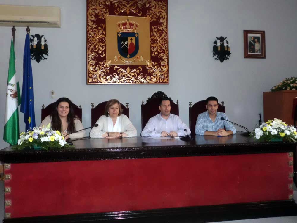 Miembros del equipo de gobierno pearriblense