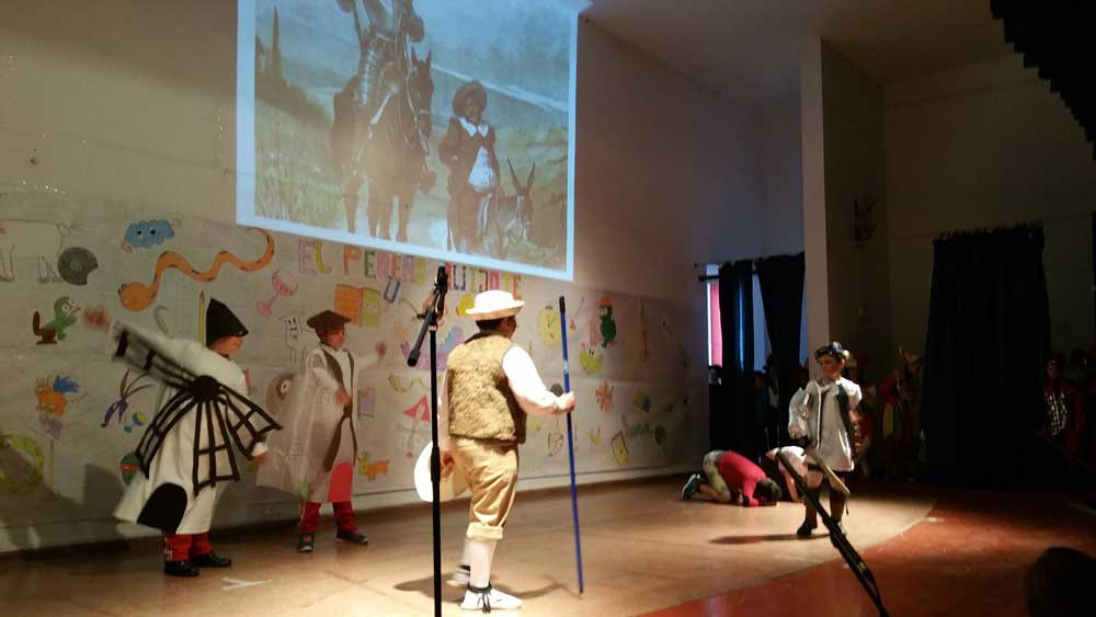 Los alumnos de Aurelio Snchez ponen en escena El pequeo Quijote