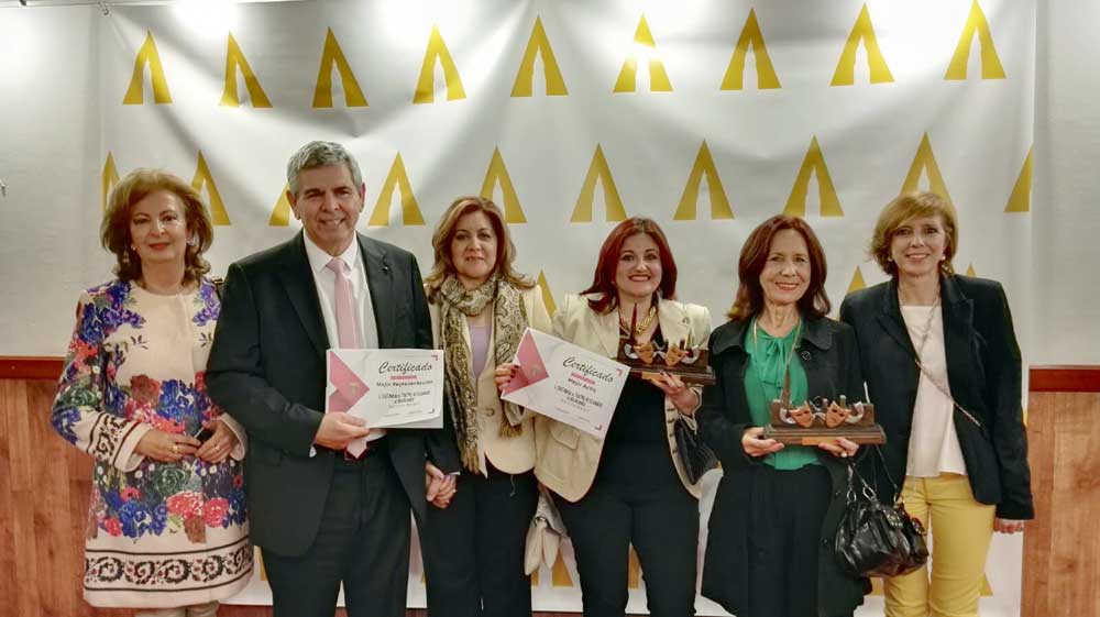 Primer premio del Certamen nacional de teatro aficionado