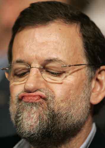 Rajoy baja al nivel de Hernndez Mancha