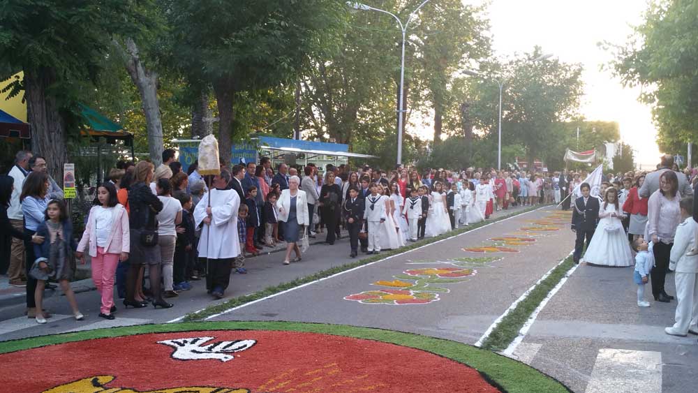 Celebracin del Corpus Christi en Pearroya Pueblonuevo