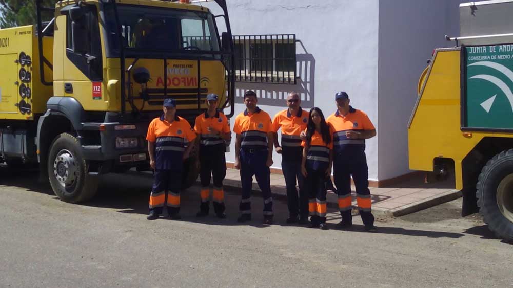 Voluntarios de Proteccin Civil