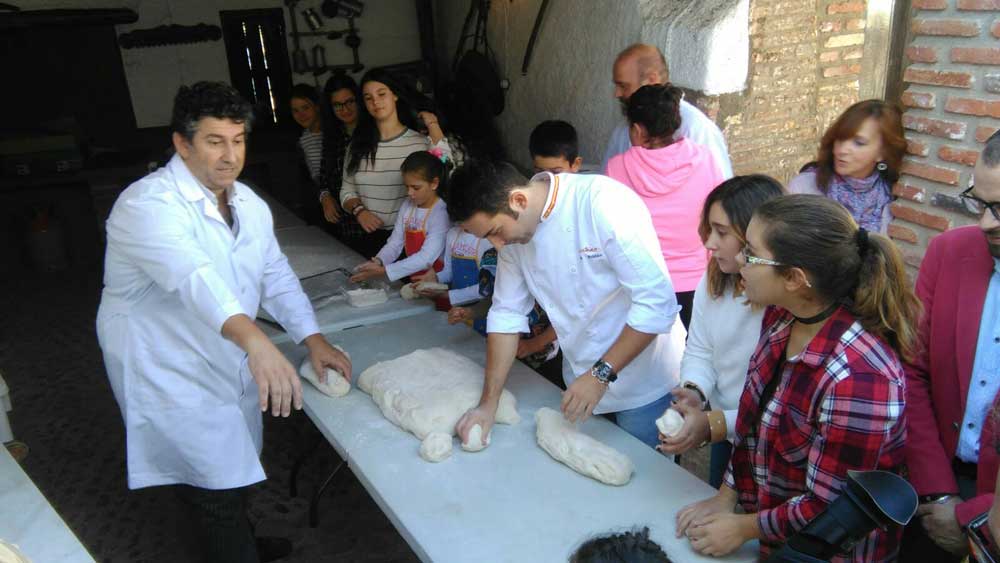 Los Pnchez vuelve a celebrar su Fiesta del Pan