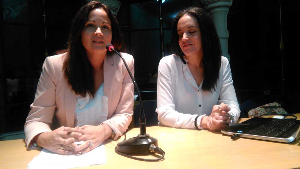 conferencia sobre las cuidadoras