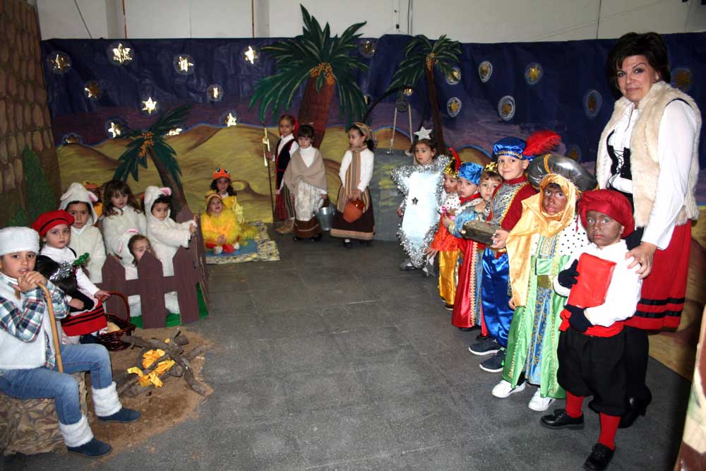 Portal de Beln Viviente en Colegio Eladio Len 