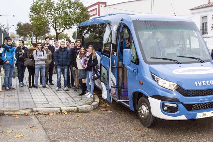 Implantacin del servicio de transporte para estudiantes