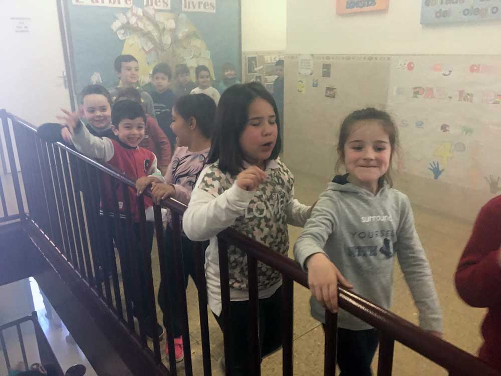 Simulacro de evacuacin en el CEIP Bilinge San Jos de Calasanz