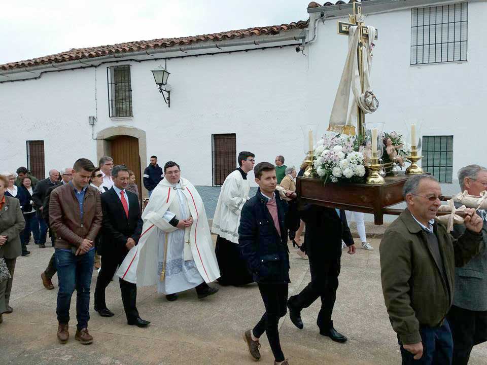 Los Pnchez celebra su Fiesta de la Cruz 2017