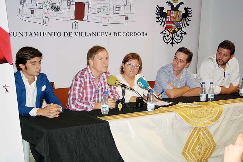 Presentacin corrida de toros mixta en Villanueva de Crdoba