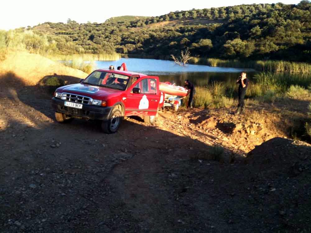 Proteccion Civil de Belmez y Bomberos de Pearroya al termino de la actuacin