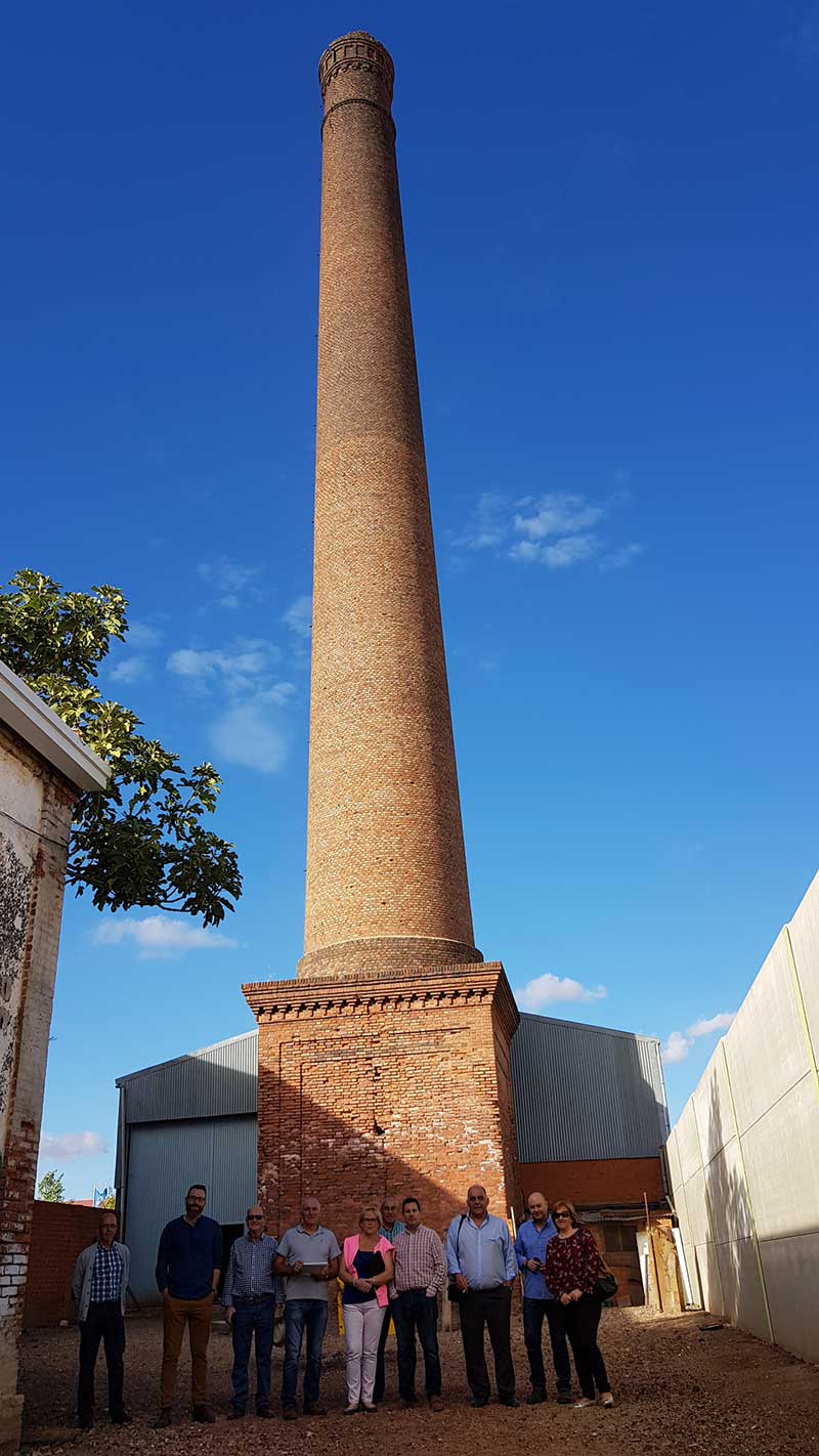 Frank Coornaert rehabilitar la chimenea 