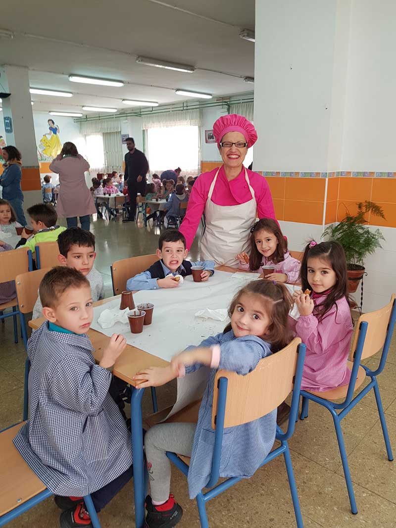 Celebrando el da de San Jos de Calasanz