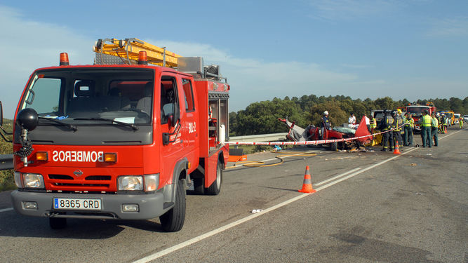 Uno de los accidentes ocurridos en la N-432 cerca de Cerro Muriano. / EL DA