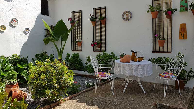 Belmez inaugura su rincn encantador y su patio ermitao