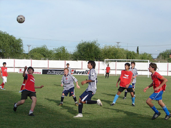 El trofeo Los Califas en Pearroya