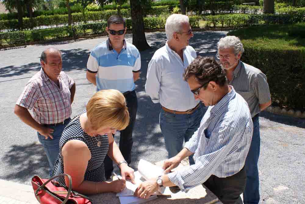 Firma culminacin de las obras