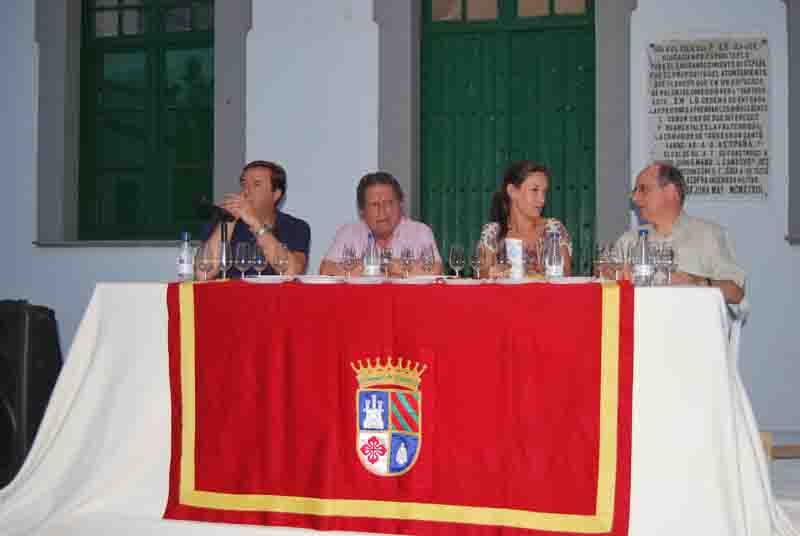 Un centenar de personas asisten a la cata