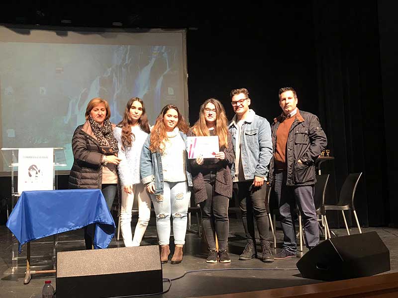 Pan y Rosas gana el primer certamen de cortos No a la violencia de gnero