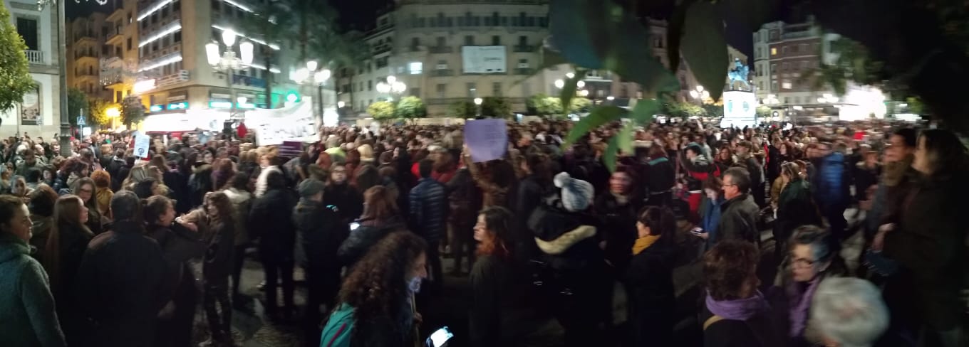 Multitudinaria concentracin feminista