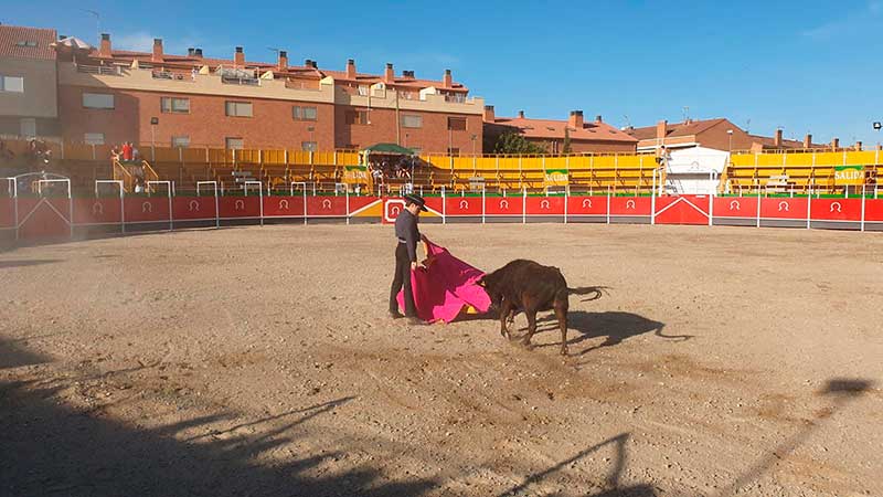 El joven novillero estuvo presente en La Puebla de Alfindn