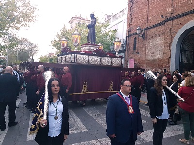 La imagen recorri las calles de la localidad tras la misa