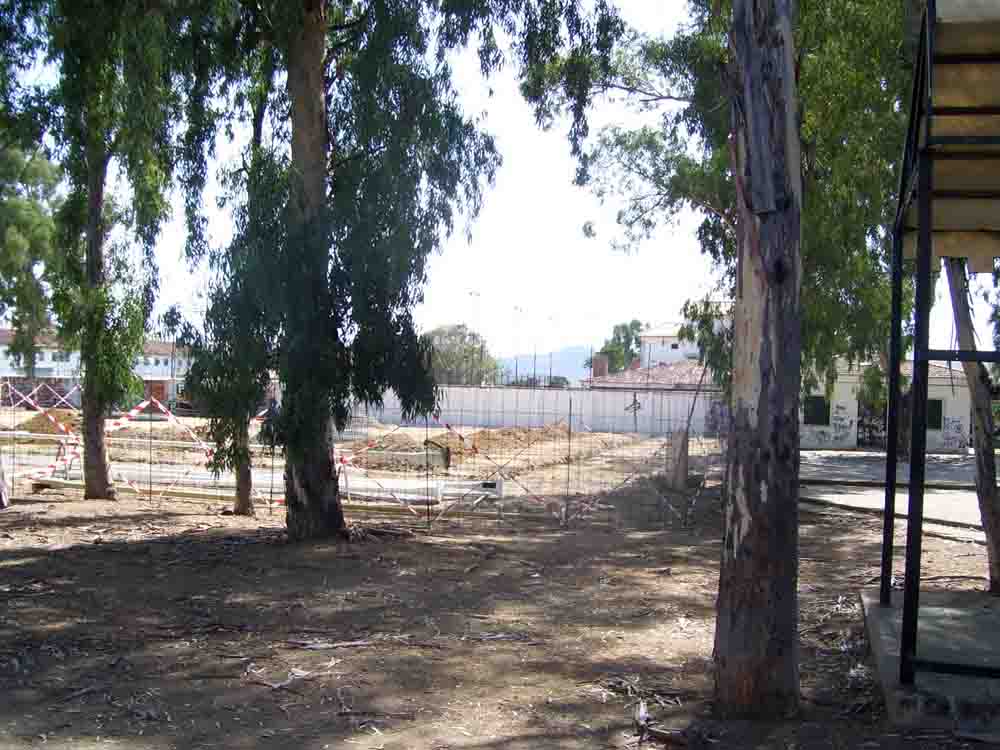 Obras de la nueva pista de tenis