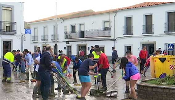 Alcaracejos intenta recuperar la normalidad