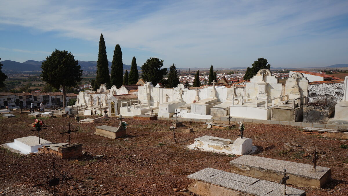 Cementerio francs de Pearroya Pueblonuevo