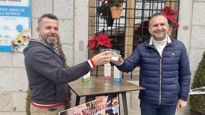 Dos Torres brinda con leche en las fiestas navideas