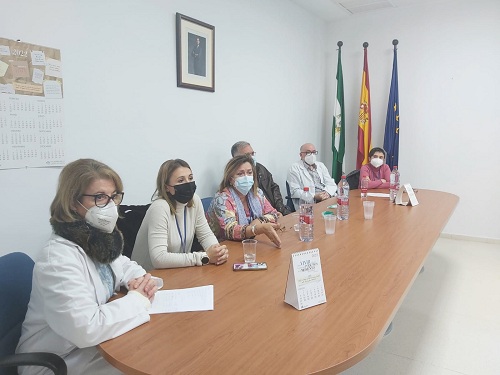 Reunin con los profesionales del Hospital