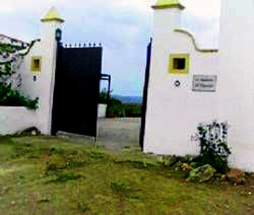 Acceso a la finca El Espartal Foto:CORDOBA