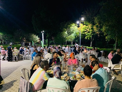 I Cena benfica organizada por la AECC