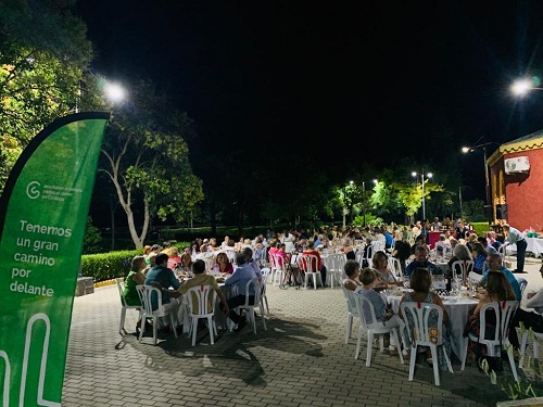 I Cena benfica organizada por la AECC