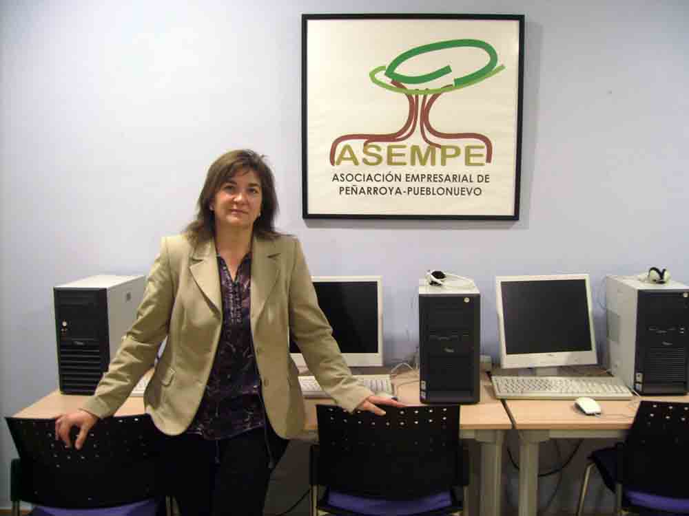  Mara Dolores Silva, presidenta de ASEMPE