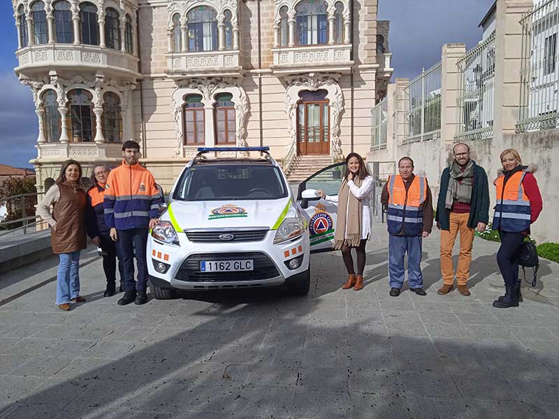 Nuevo vehculo para la Agrupacin Local de Proteccin Civil