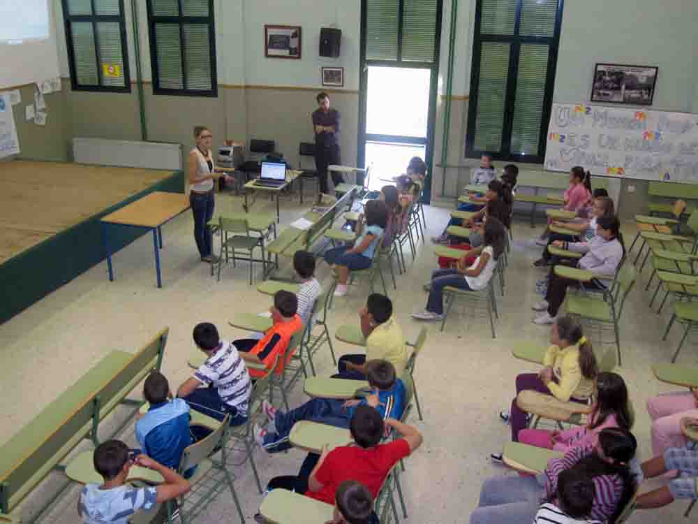 Taller de espalda a los escolares